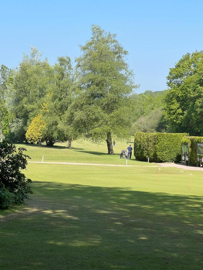 Manoir De La Prise Tarot Bed & Breakfast Bagnoles de l'Orne Normandie Exterior foto